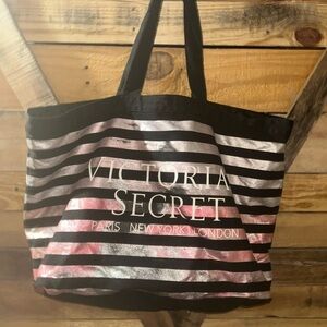 Victoria’s Secret Large Bag